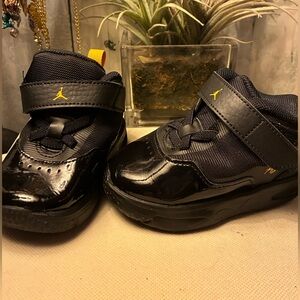 Baby Jordan size 4c